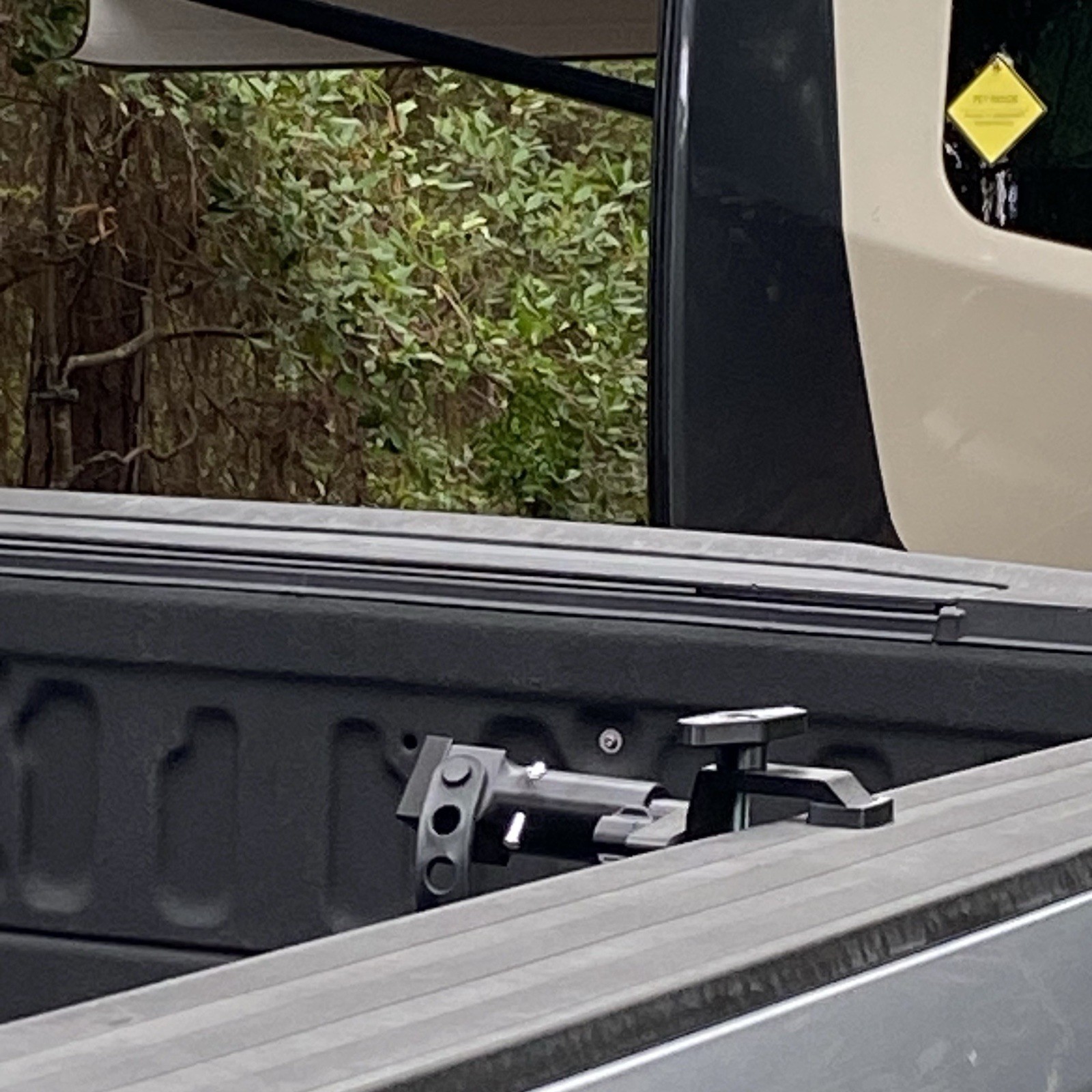 E-Z RACK TRUCK BED BIKE CLAMP ,BIKE RACK ,Toyota T-slot bike rack