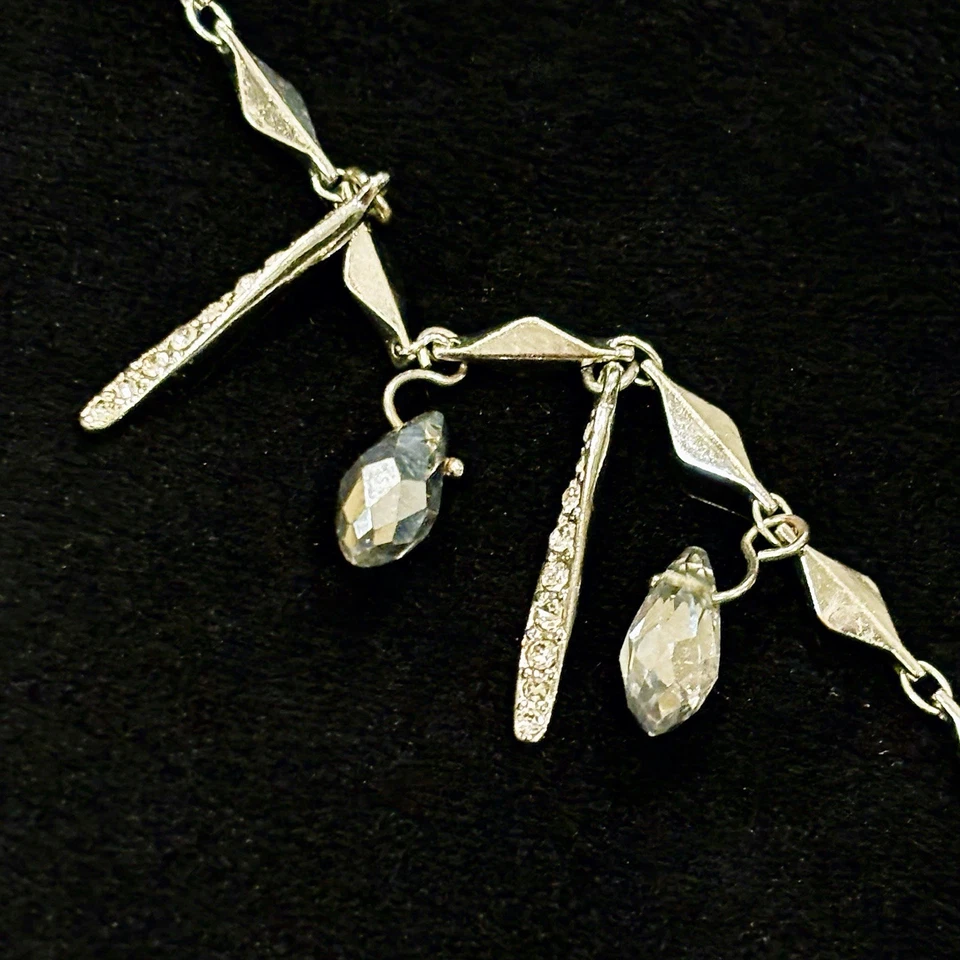 Collar Lariat Y con espiga de cristal plateado mercado negro de la Casa Blanca glamour de invierno Foto 4 de 4