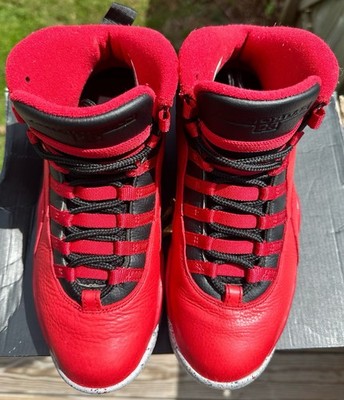 Jordan Air Jordan 10 Retro 30th Bulls Over Broadway 705178-601 Gym Red Sneaker
