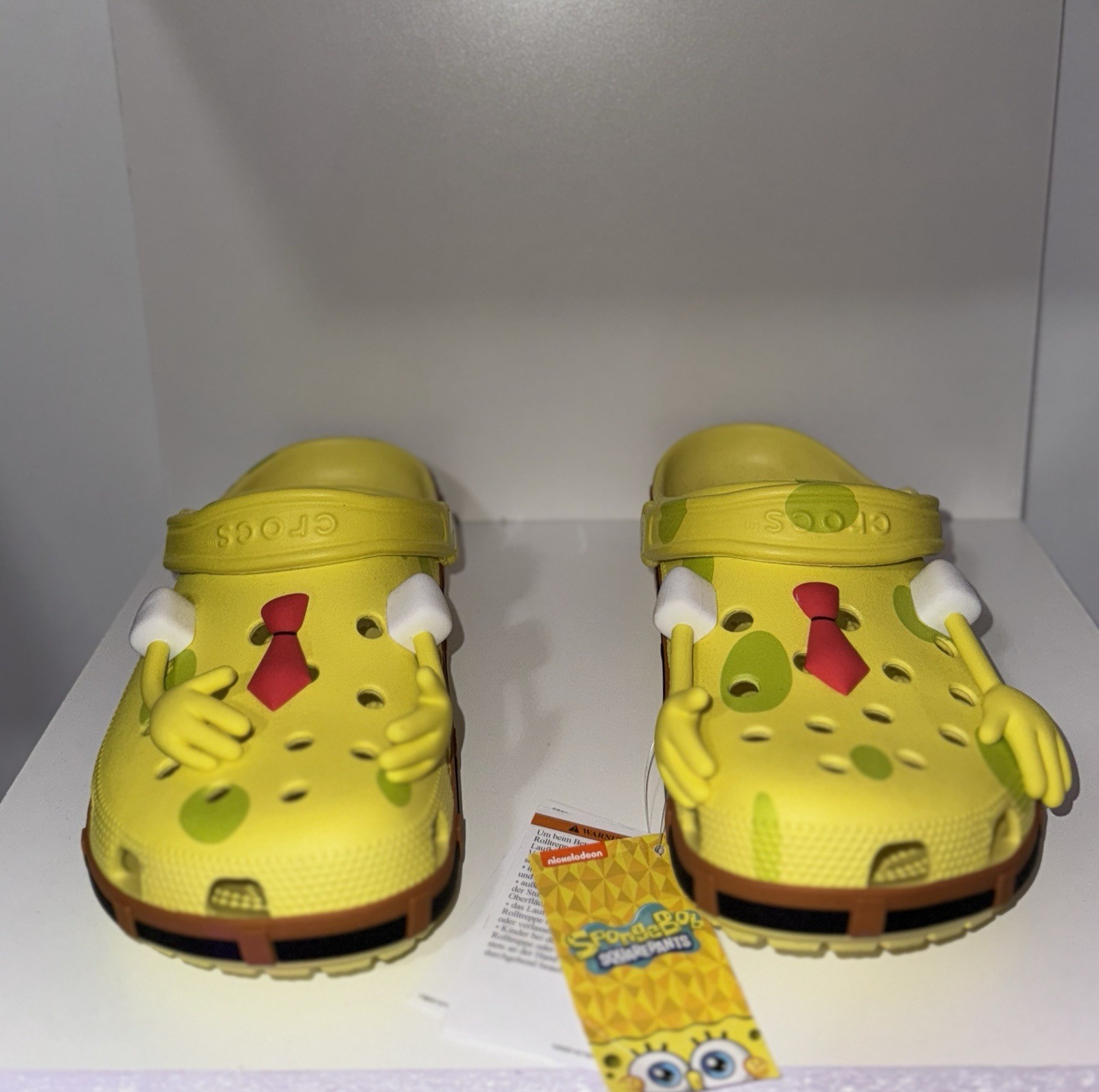 Size 9 - Crocs SpongeBob SquarePants x Classic Clog 'SpongeBob' Brand New