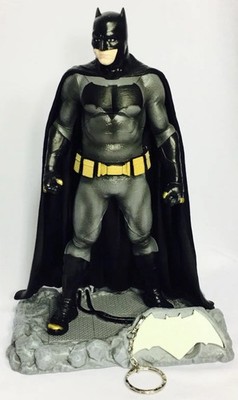DC BATMAN FINDER'S KEYPERS - Alterego - 10.25'' Figure - Loot Crate DX - 04/17