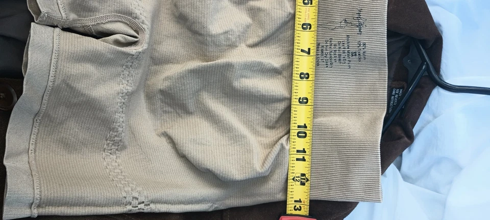 Pantalones cortos adelgazantes Heavenly Shapwear para mujer 3X de nailon tostado debajo de la ropa  Foto 4 de 4