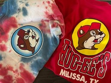 Lot of 2 Buc-ees T-Shirts Size Small Adult and Youth Large Melissa Texas July 4