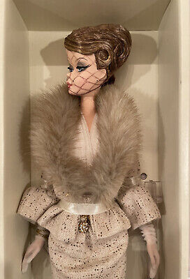 HOLIDAY SALE! SAVE 25% 2007 THE INTERVIEW BARBIE GOLD LABEL HOLIDAY SALE! SAVE 25% 2007 THE INTERVIEW BARBIE GOLD LABEL