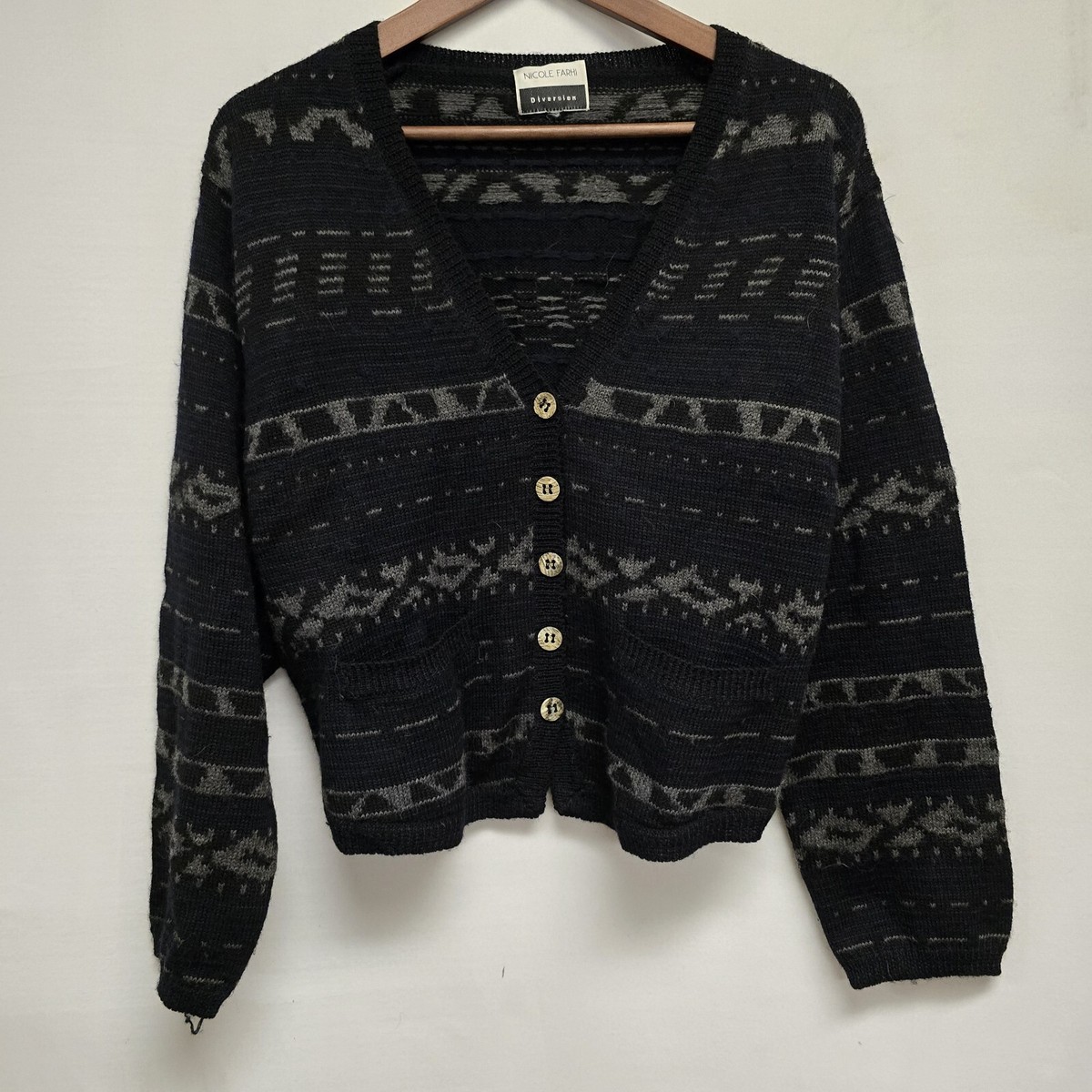 Vintage Nicole Farhi Diversion 100% Wool Cardigan Thick Sweater Buttons Cropped