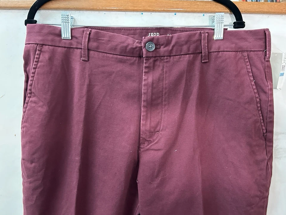 IZOD Men's Saltwater Stretch Flat Front Slim Fit Chino Pant Size 36X34 Burgundy - Image 2 of 4