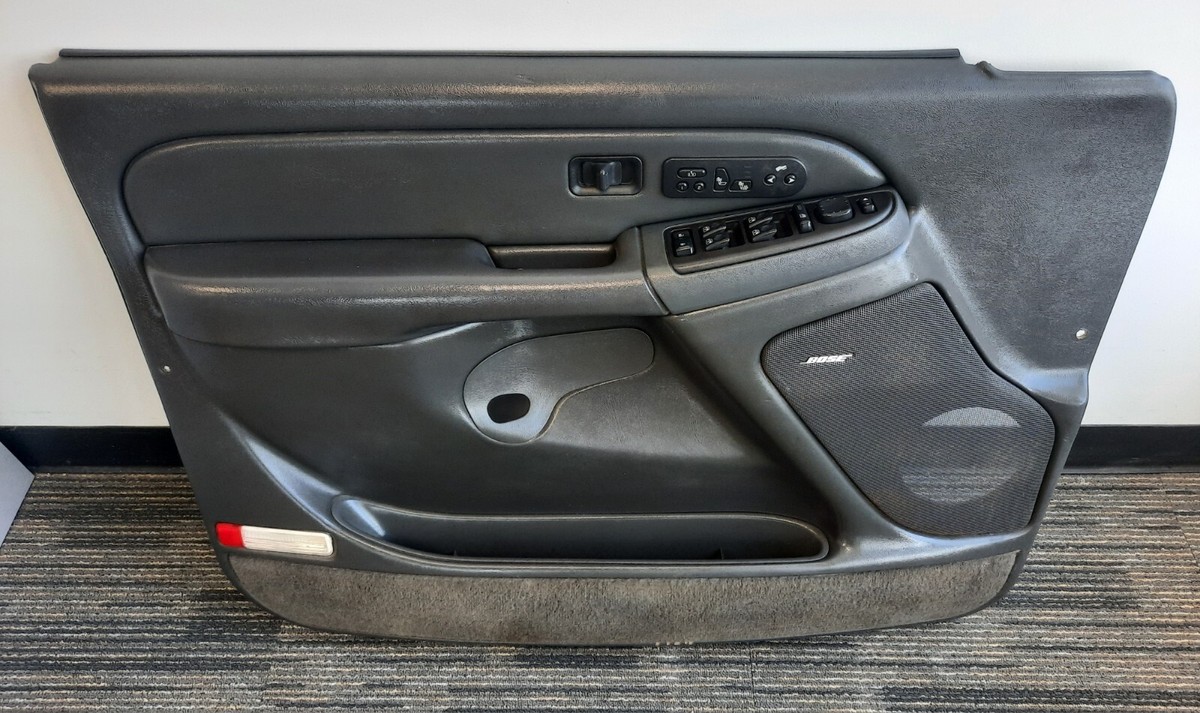 03-07 SILVERADO SIERRA AVALANCHE DRIVER FRONT door panel 69D VERY