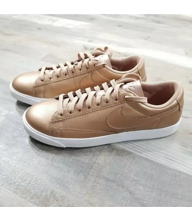 nike blazer low womens gold