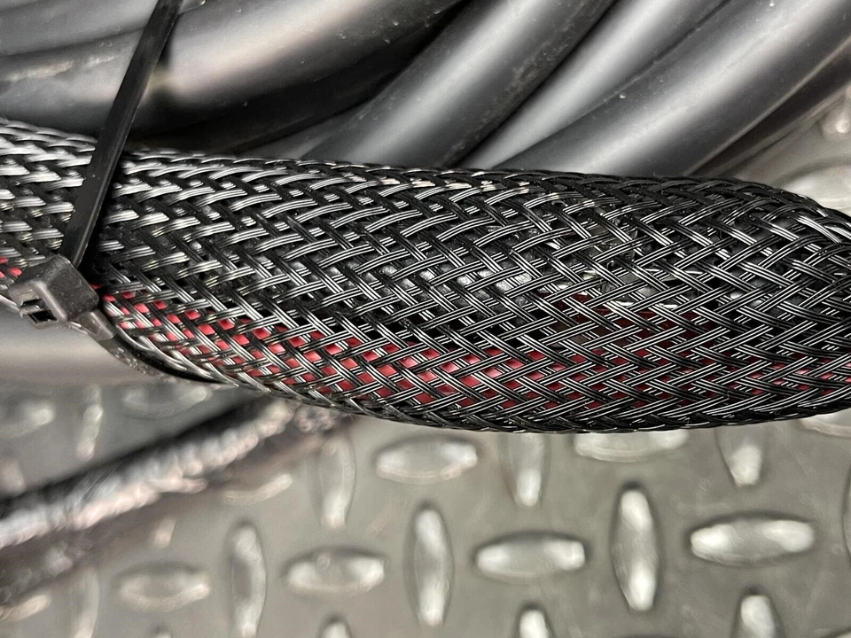 Belden EV502T1 B59020 DataTuff Ruggedized Cat 5e 600V TC IP20 RJ45 Cord Set 20M - Image 3 of 3