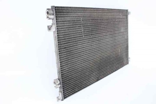 8200115543 condensatore aria condizionata per RENAULT MEGANE II FASE II 253584 - Foto 8 di 14
