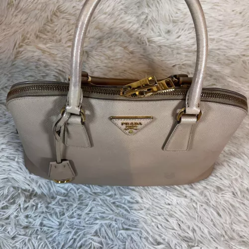 Sac épaule bidirectionnel Prada sac à main beige cuir Saffiano logo d'occasion