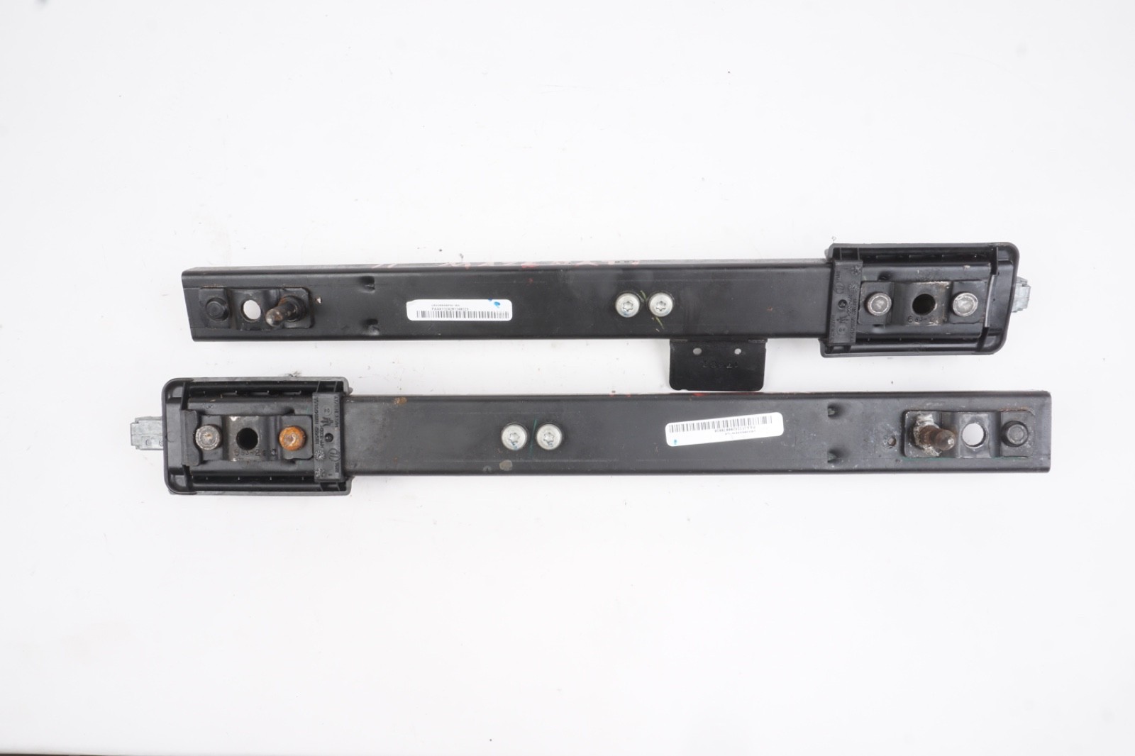Maserati Ghibli 2014-2022 Front Right Seat rail
