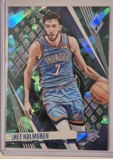 2023-24 Panini Phoenix Basketball Chet Holmgren Green Ice 034/149 #82