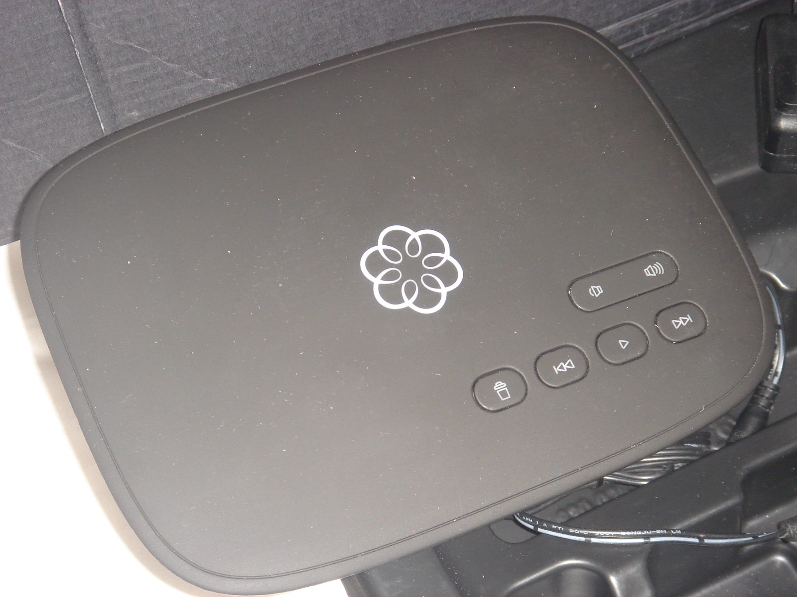 Ooma Telo Air Internet Home Phone Service w Cordless Handset Phone! 