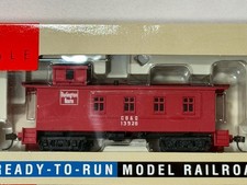 Walthers 30 Foot Wood Caboose CB&Q Style 13926 Red HO Vintage Unopened NOS NIB