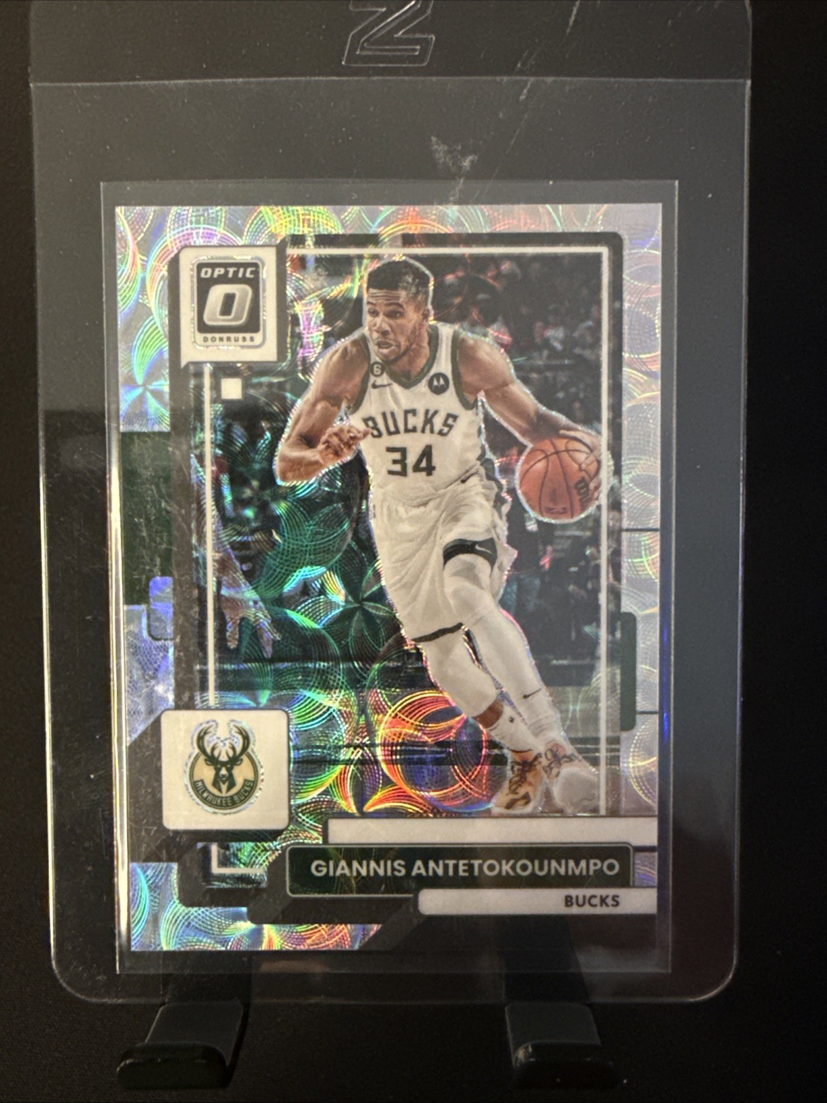 2022-23 Panini Donruss Optic - Giannis Antetokounmpo #75 Prizm /249