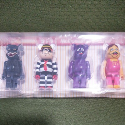 McDonalds Bearbrick Figur RBRICK BE Godzilla VS McDonalds Mac Godzilla