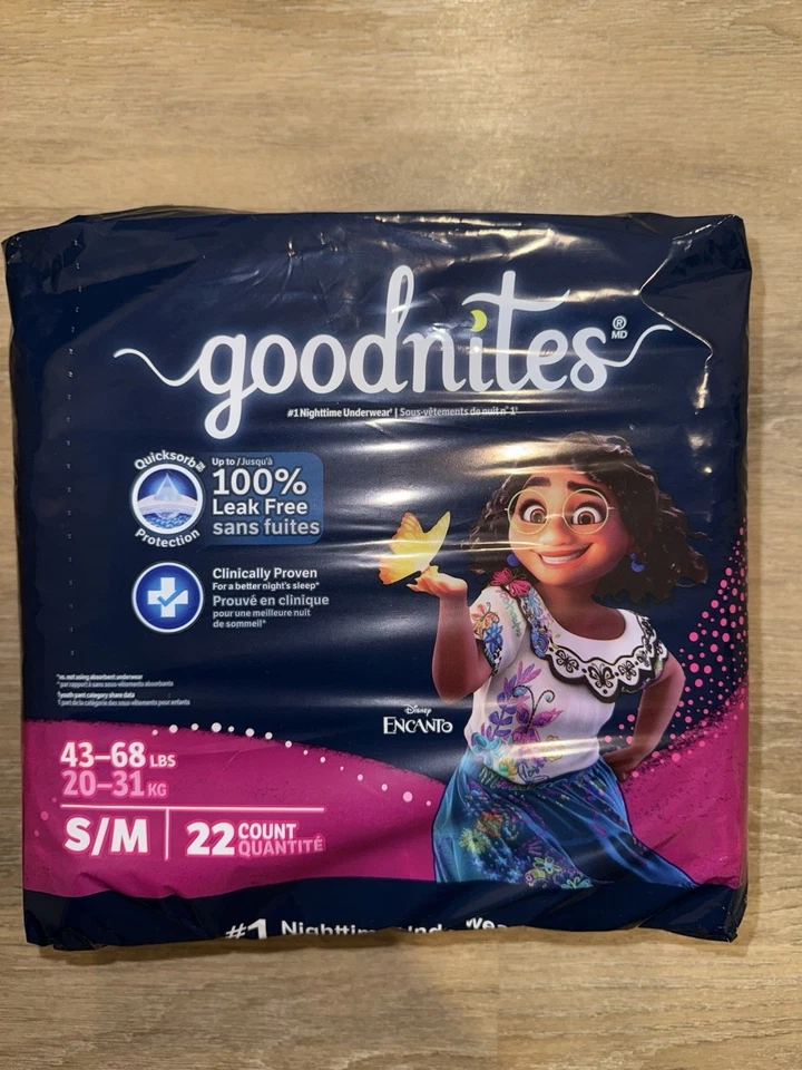 Roupa íntima de enurese noturna para meninas Goodnites, tamanho P/M (43-68 lb) - Imagem 2 de 4
