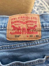 Levi  s 559 Jeans Men  s 33x30 Blue Relaxed Straight Leg Denim Light Wash