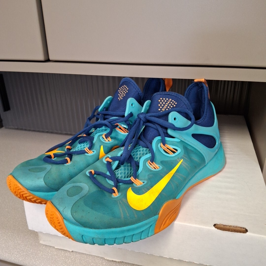 Size 10.5 - Nike Zoom HyperRev 2015 Light Retro Bright Citrus for