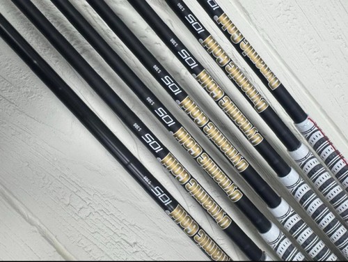 TAYLORMADE P790 IRON SET 4-PW BLACK RH - DYNAMIC GOLD 105 S300 SHAFT - Picture 3 of 7