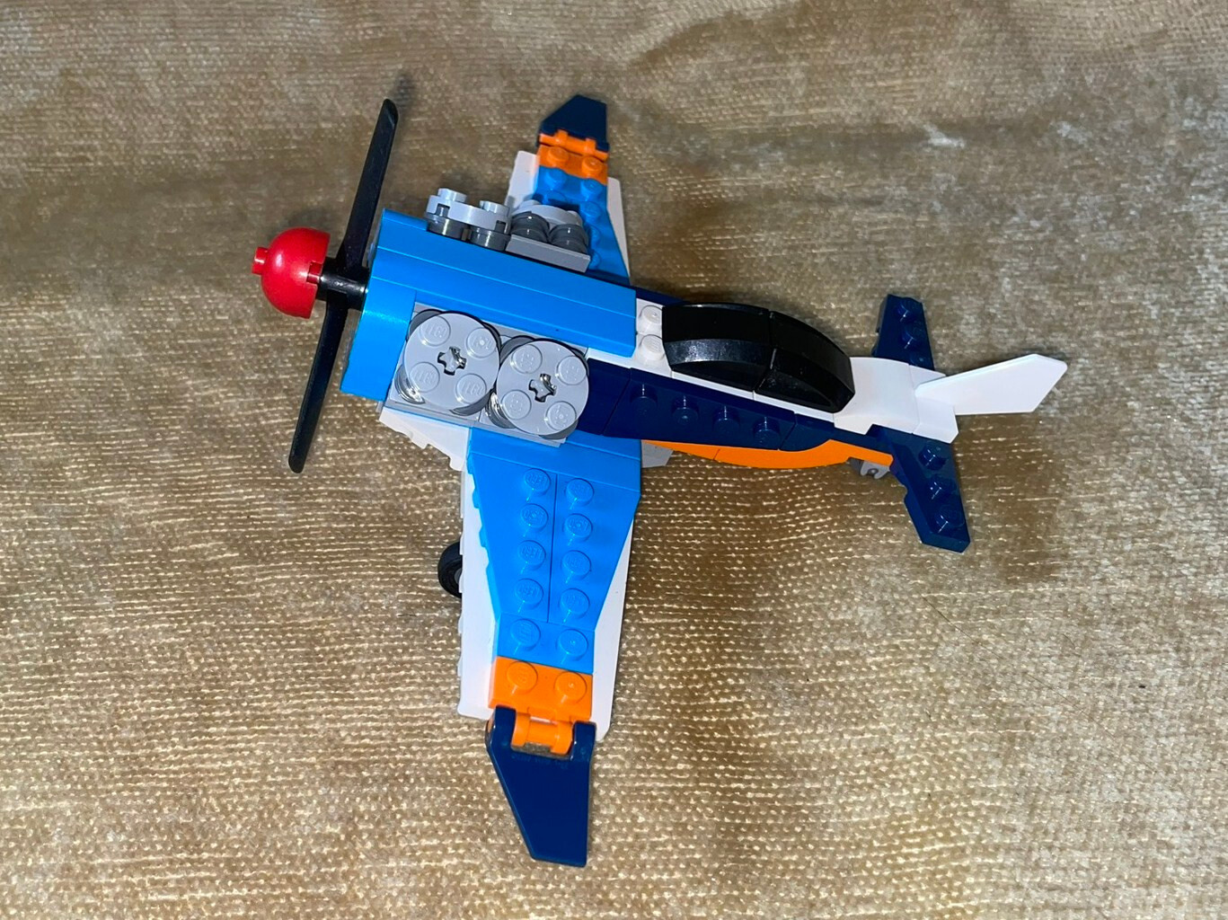 Picture 4 of 6