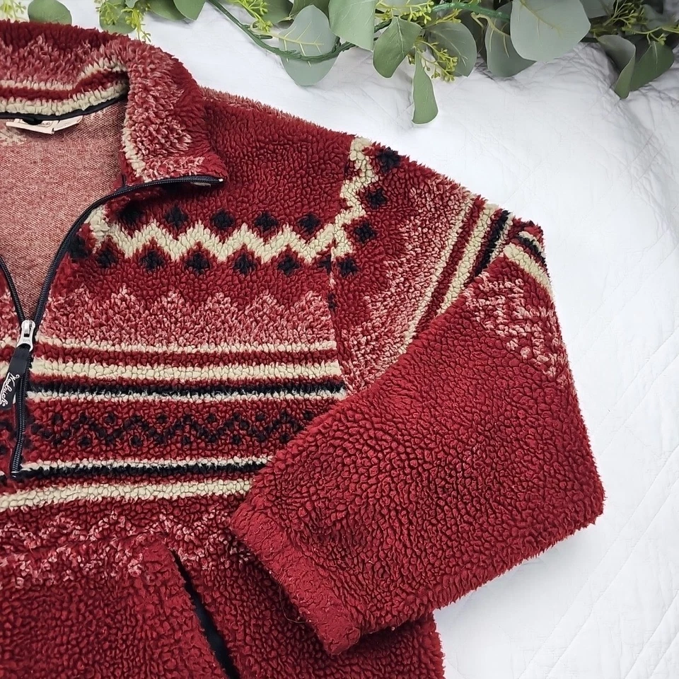 VTG Woolrich Men's Red Fleece All Over Graphic Size 2XL Made in USA 1/2 Zip - Image 3 of 4