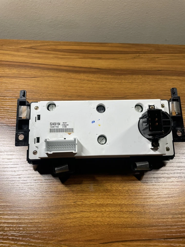 2005-2009 PONTIAC G6 Heater A/C Manual Control Panel - Image 2 of 4