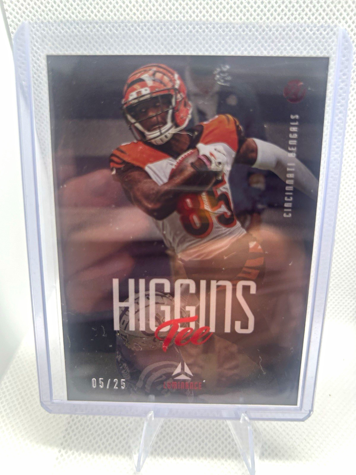 2021 Panini Luminance Tee Higgins Red /25 Cincinnati Bengals #20