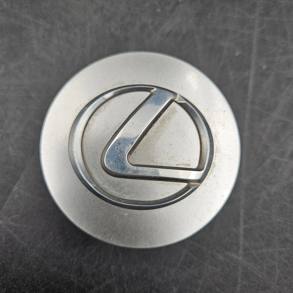 Juego de 4 tapas centrales Lexus ES300 GS300 IS300 RX330 RX400, 1997-2009, parte # 8841 Foto 4 de 4