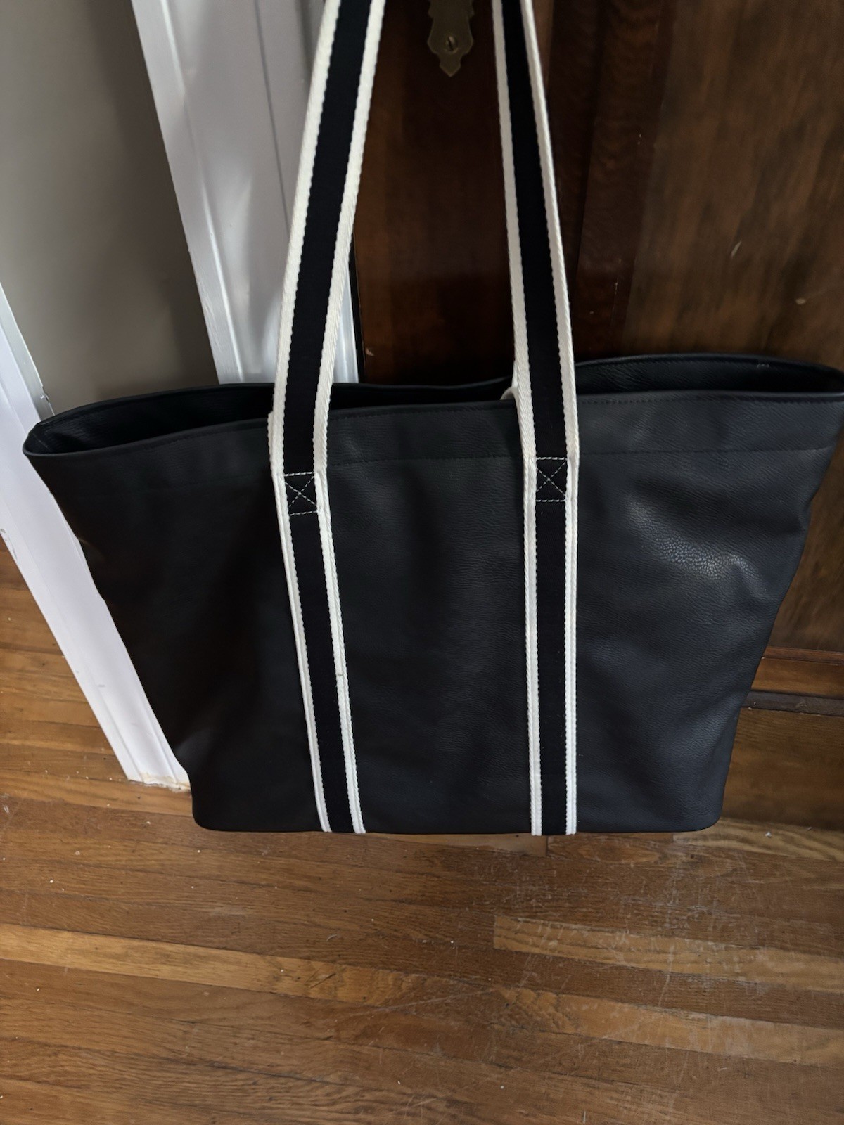 universal thread tote handbag - image 4