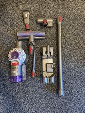 Dyson V8 Vacuum Cleaner