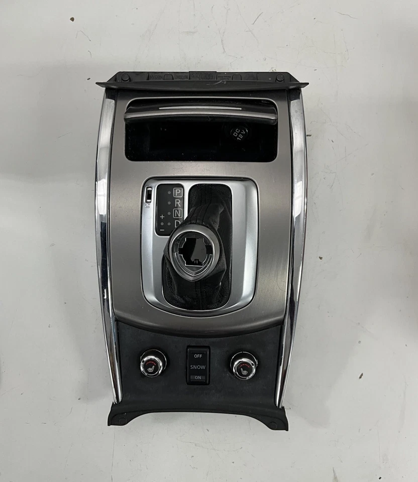 2006 GMC Sierra K2500 moldura de câmbio 969361NF6AC FABRICANTE DE EQUIPAMENTO ORIGINAL - Imagem 3 de 4