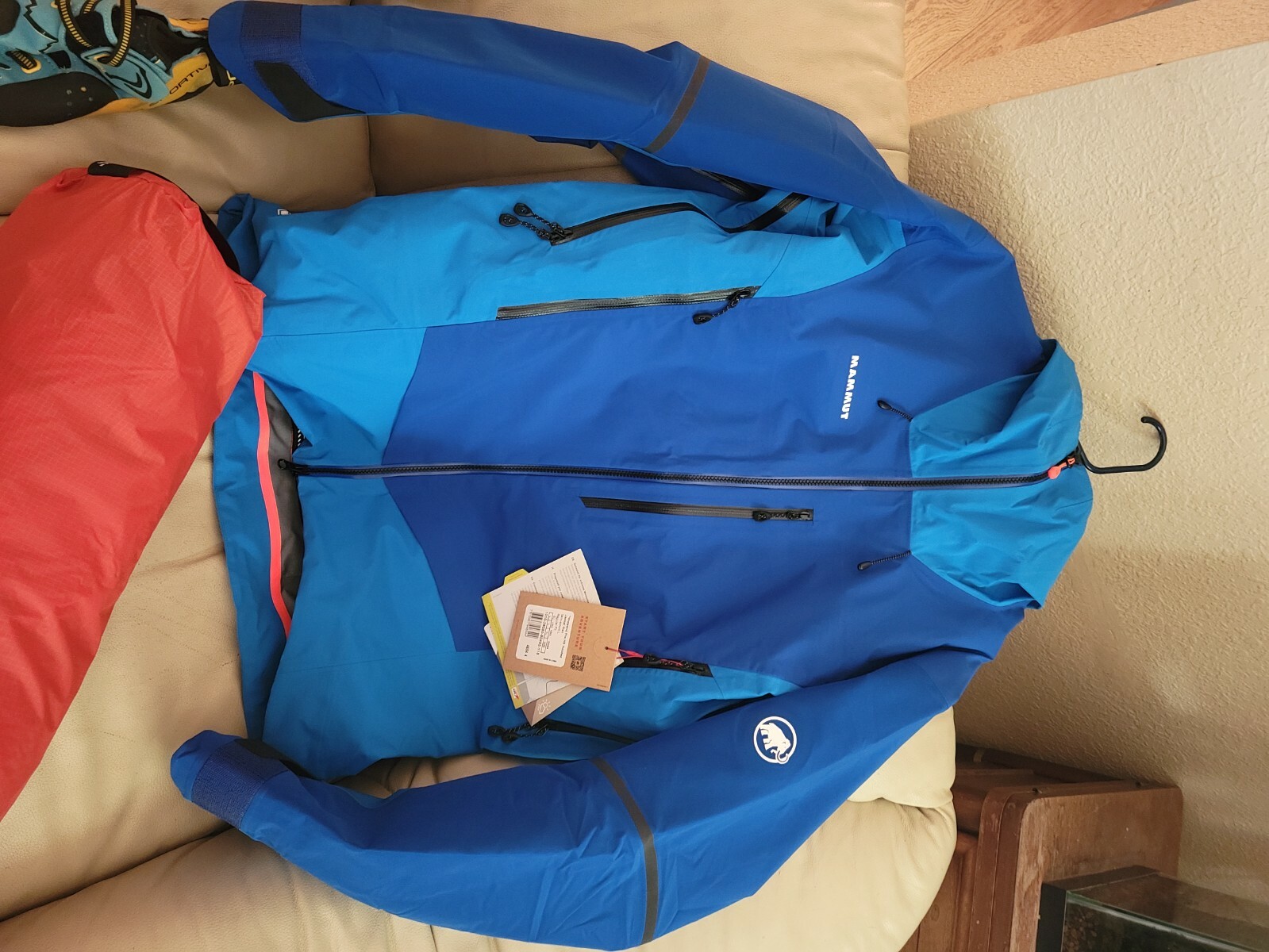 NWT MAMMUT GORE-TEX PRO NORDWAND PRO HS 