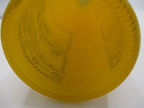 1984 IBIE Bottle InterBev Chicago That Toddlin' Town Yellow With Zapata Token - Picture 10 of 10