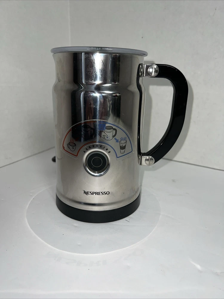 Milk Frother Nespresso Aeroccino + Plus 3192 Automatic Electric Complete WORKS! Milk Frother Nespresso Aeroccino + Plus 3192 Automatic Electric Complete WORKS!