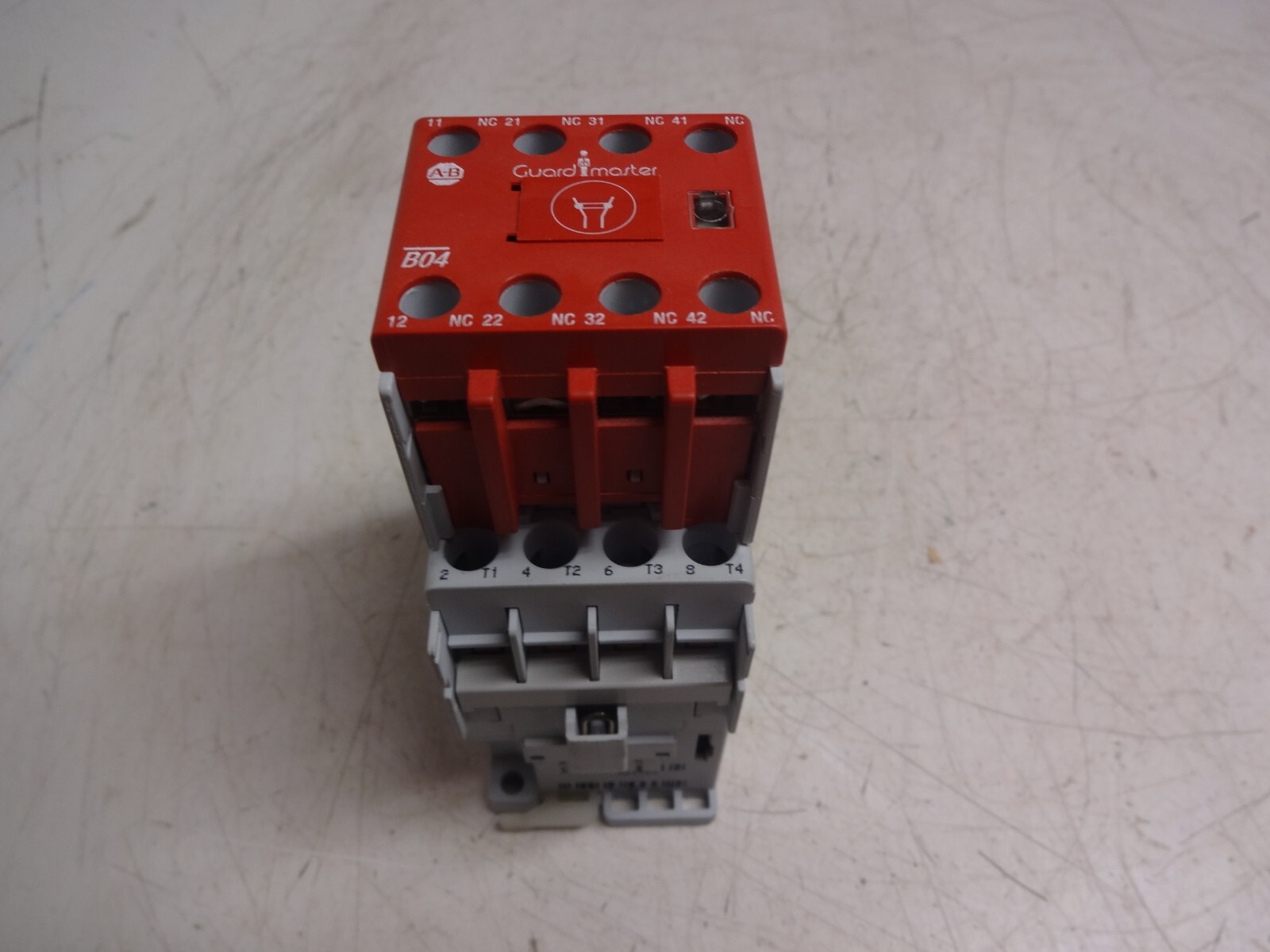 Allen Bradley 100s-c12d404c Safety Relay