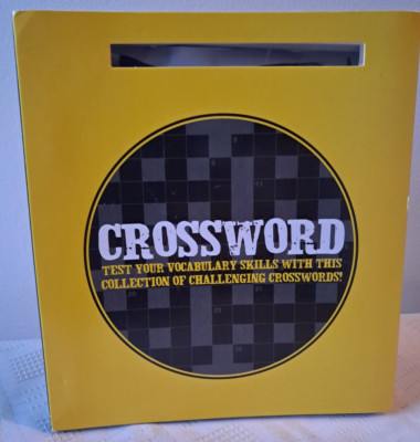 GINGER FOX SOFTBACK BINDER CROSSWORD BOOK WITH 225 TRADITIONAL PUZZLES £6.99
