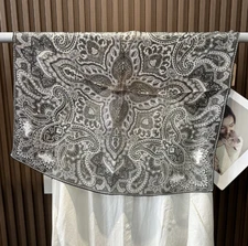 Pure 12 Momme Silk Wrap Scarf Bandanna Gray Paisley Square Shawl 65X65cm new