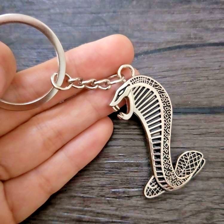 Mustang Cobra Keychain – 4.6 GT500 Roush Shelby Charm Ring Fob (Black, Mixed Materials)