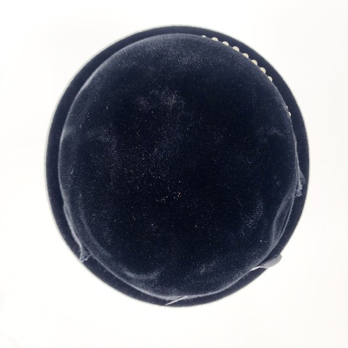 Vintage I. Magnin & Co Ranleigh Black Velvet Hat Faux Pearl Band - Picture 6 of 9