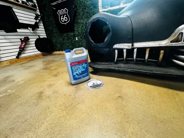 (3) Genuine Honda/Acura Long Life Antifreeze/Coolant Type 2 OL9999011 - Image 2 of 4