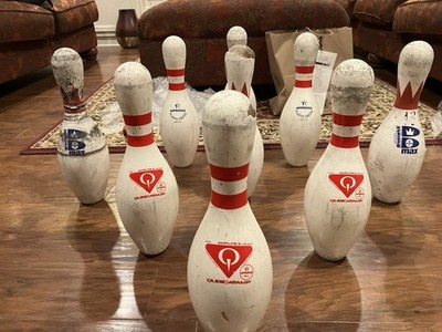 Lot Of 9 Brunswick Max/QubicaAMF AMFlite II Bowling Pins