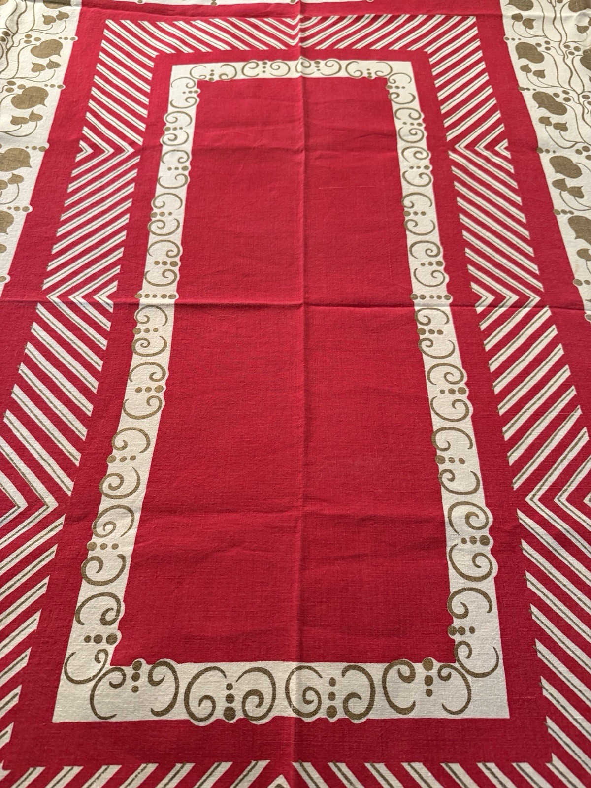 Vintage 70's Red & Gold Linen Tablecloth