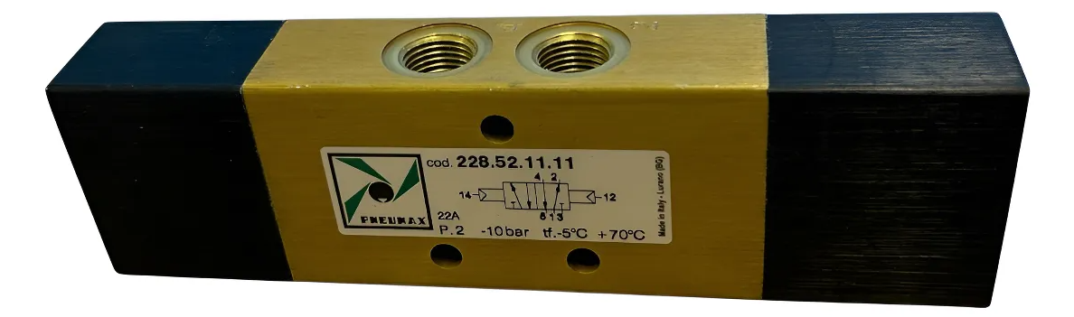 Pneumax 228.52.11.11 Valve, 1/8 bsp Pilot/Pilot Spool valve Brand New Warranty