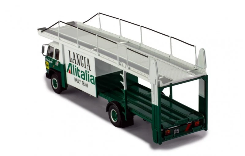 IXOMODELS - Camion transport de voiture de course – FIAT 673 4x2 de 1976 - 1/... - Photo 2/4