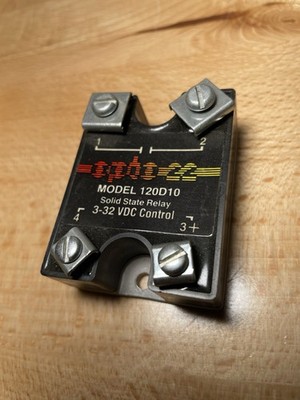 OPTO 22 MODEL 120D10 SOLID STATE RELAY 3-32 VDC CONTROL - SSR Guaranteed Working