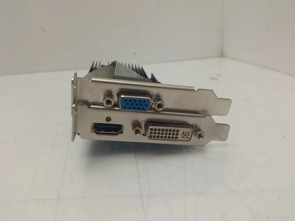 Sapphire ATI Radeon HD 5450 1GB DDR3 LP Video Graphics Card 299-AE164-000SA - Image 3 of 4