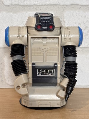 Vintage 1980 s CBS Ideal Robo-Force Maxx Steele The Leader Robot Figure 1980s