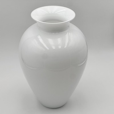 Venini 706.63 Labuan Vase weiß Opal Murano Glas neu Handarbeit 29 cm